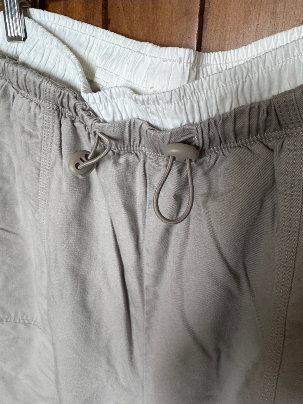 Anthropologie Daily Practice Elastic Pants  Beige Toggle Clasp Drawstring Cuffs